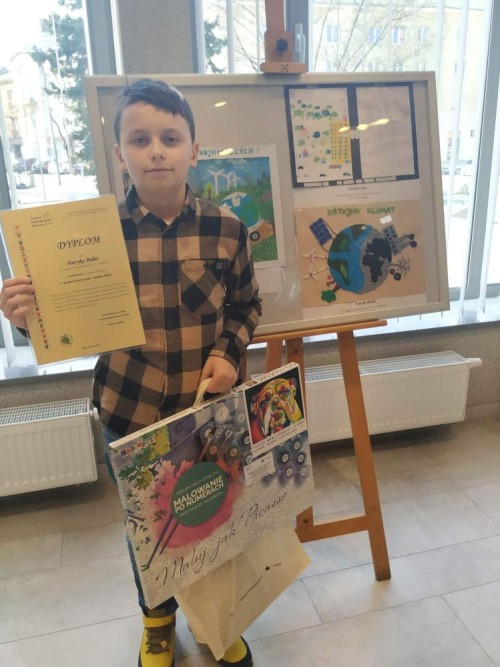 330343506 224640070058882 3969340105564834379 n